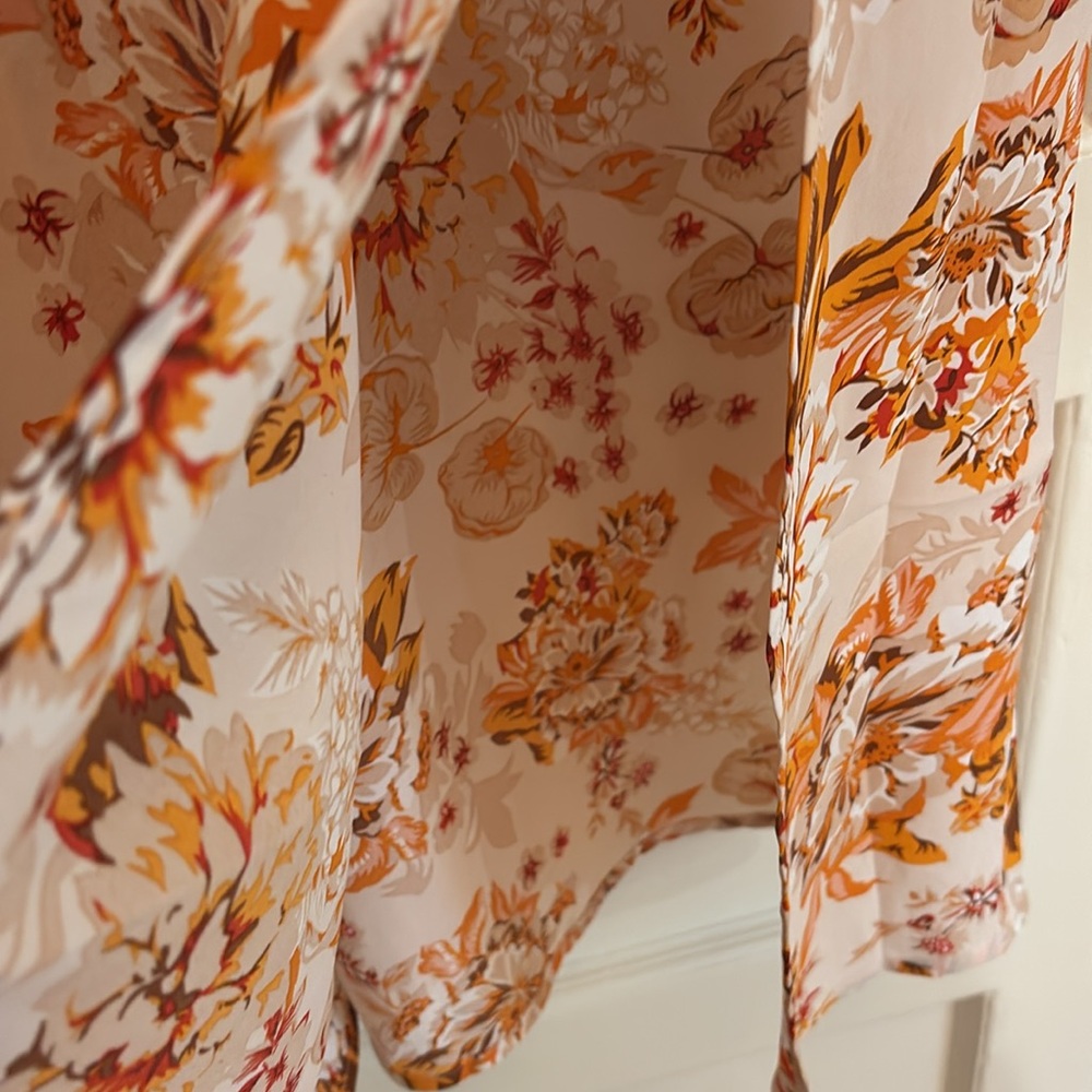 Yelena Floral Dress from Petal and Pup - Picture 5 of 12